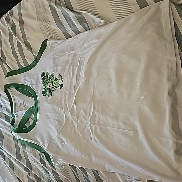 Nike Tops - Nike Oregon Ducks White & Green Tanktop Size M